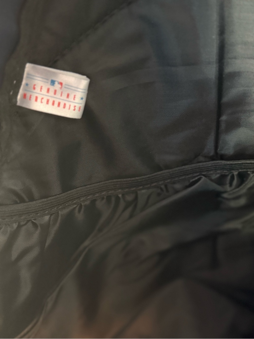 MLB New York Yankees Navy & Black Sling Backpack / overnight travey carry on - Picture 9 of 10